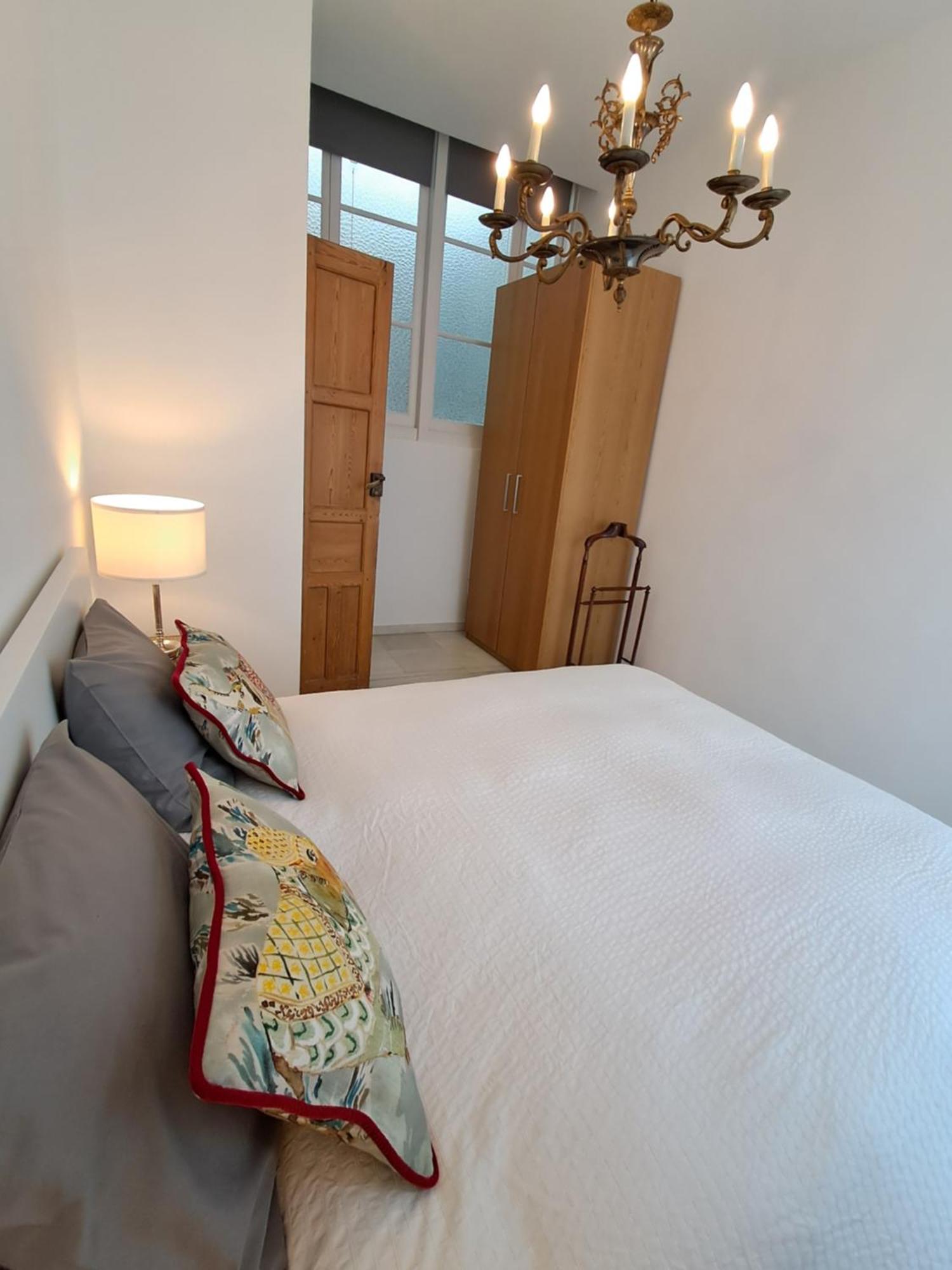 Apartamentos Almirante Hoyos Sewilla Zewnętrze zdjęcie